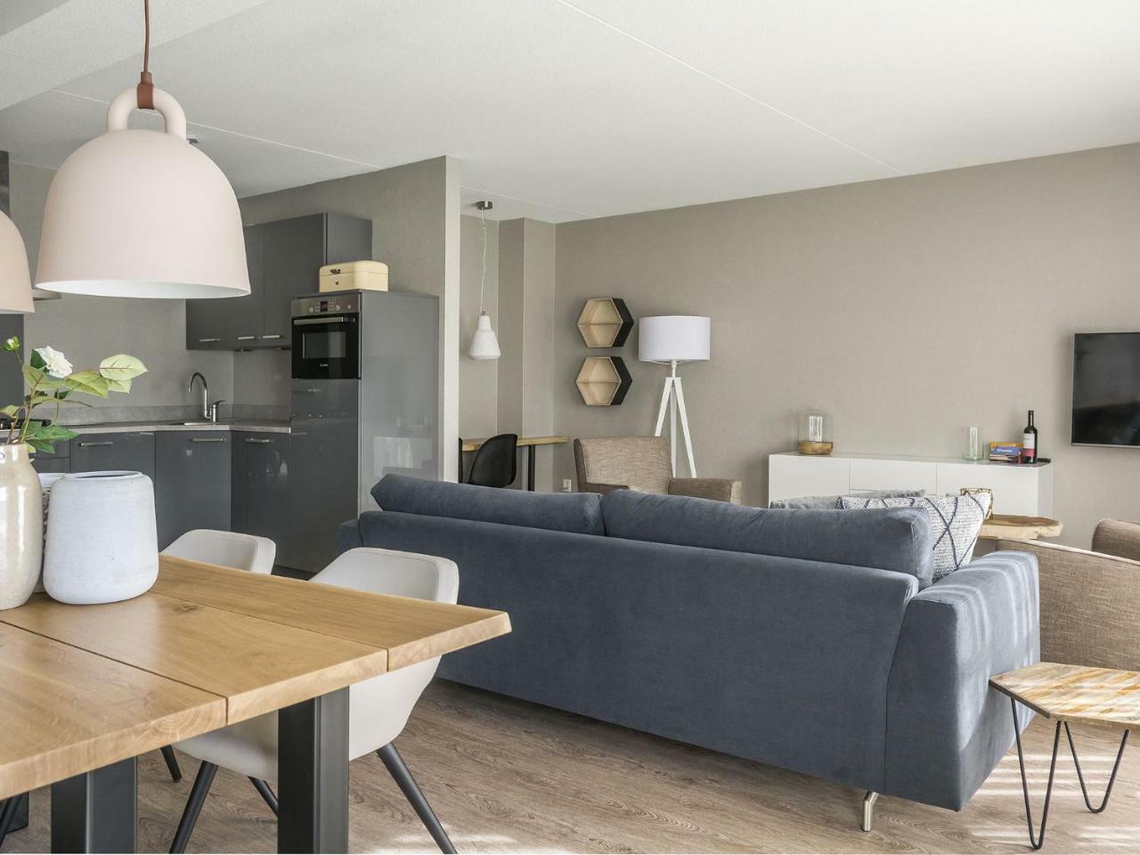 Spacious Farmhouse In De Cocksdorp With Private Terrace Extérieur photo